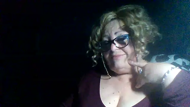 Milaniya606 online show from November 7, 2025, 7:51 pm