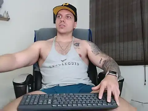 Noah Swagger  online show from November 29, 2025, 8:25 am