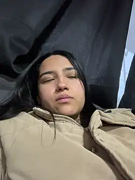 Samantha firee online show from March 18, 2026, 11:13 am