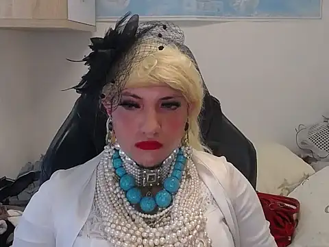Snapshot of VanesaCrossic chatting on June 5, 2026, 10:21 am VanesaCrossic online show from June 5, 2026, 10:21 am