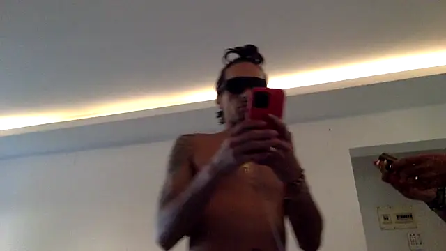 Zaskeee online show from November 2, 2025, 4:45 pm