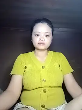 Snapshot of Serena-121 chatting on November 6, 2025, 1:09 am Serena-121 online show from November 6, 2025, 1:09 am