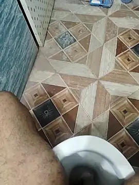 Snapshot of Your_lover_real chatting on April 11, 2026, 3:36 am Your lover real online show from April 11, 2026, 3:36 am