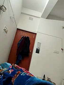 Snapshot of Your_lover_real chatting on January 5, 2026, 6:22 pm Your lover real online show from January 5, 2026, 6:22 pm