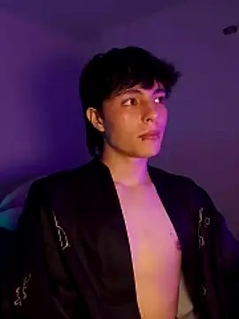 James smm online show from November 6, 2025, 7:40 pm