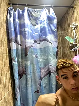 Snapshot of Dylams_maja chatting on November 5, 2025, 6:33 pm Dylams maja online show from November 5, 2025, 6:33 pm