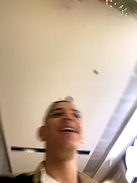 Snapshot of Dylams_maja chatting on November 13, 2025, 6:45 pm Dylams maja online show from November 13, 2025, 6:45 pm