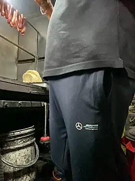 Snapshot of Dylams_maja chatting on November 15, 2025, 12:25 am Dylams maja online show from November 15, 2025, 12:25 am