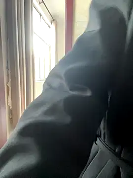 Snapshot of daaqnn chatting on November 27, 2025, 11:38 pm daaqnn online show from November 27, 2025, 11:38 pm