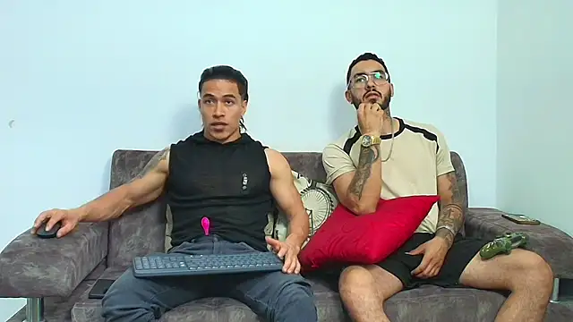 thebadboys05 online show from May 23, 2026, 5:39 am