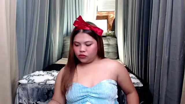 Snapshot of AnaCarmellaXxx chatting on November 4, 2025, 12:20 pm AnaCarmellaXxx online show from November 4, 2025, 12:20 pm