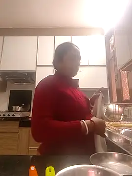 Snapshot of Hot-Sana2 chatting on November 17, 2025, 5:33 am Hot-Sana2 online show from November 17, 2025, 5:33 am