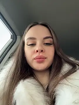 Snapshot of KristiRich chatting on January 8, 2026, 9:37 am KristiRich online show from January 8, 2026, 9:37 am