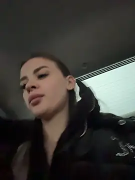 Snapshot of KristiRich chatting on November 24, 2025, 7:52 am KristiRich online show from November 24, 2025, 7:52 am