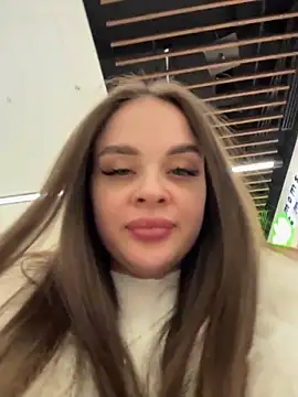 Snapshot of KristiRich chatting on January 5, 2026, 5:27 pm KristiRich online show from January 5, 2026, 5:27 pm