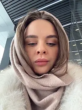 Snapshot of KristiRich chatting on February 9, 2026, 10:24 am KristiRich online show from February 9, 2026, 10:24 am