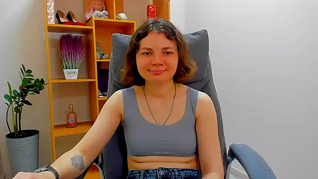 Snapshot of Stella-Maers chatting on May 20, 2026, 7:27 am Stella-Maers online show from May 20, 2026, 7:27 am