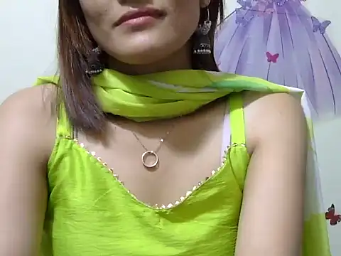 Snapshot of maira_33 chatting on March 12, 2026, 4:33 pm maira 33 online show from March 12, 2026, 4:33 pm