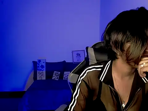 Snapshot of Samanta_777 chatting on November 7, 2025, 3:11 am Samanta 777 online show from November 7, 2025, 3:11 am