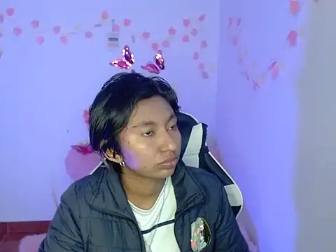 Snapshot of Samanta_777 chatting on November 10, 2025, 3:55 am Samanta 777 online show from November 10, 2025, 3:55 am