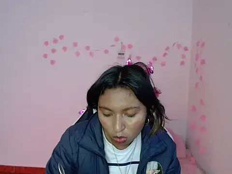 Snapshot of Samanta_777 chatting on December 16, 2025, 7:51 pm Samanta 777 online show from December 16, 2025, 7:51 pm