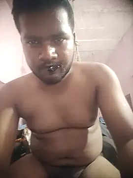 momsonstory online show from November 12, 2025, 2:54 pm