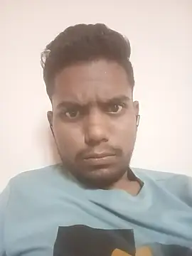 Snapshot of marathicpl25 chatting on November 9, 2025, 11:03 am marathicpl25 online show from November 9, 2025, 11:03 am