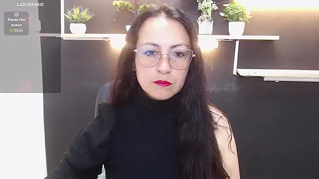 Lauryn Jones online show from March 18, 2026, 4:41 pm