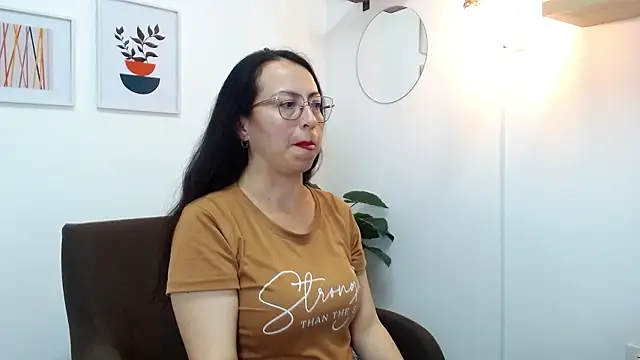 Lauryn Jones online show from March 24, 2026, 7:47 pm