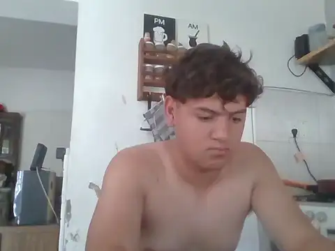 Snapshot of Myboy0020 chatting on January 8, 2026, 5:19 pm Myboy0020 online show from January 8, 2026, 5:19 pm