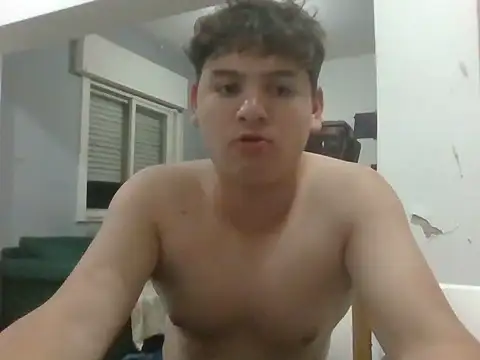 Snapshot of Myboy0020 chatting on November 24, 2025, 1:49 am Myboy0020 online show from November 24, 2025, 1:49 am