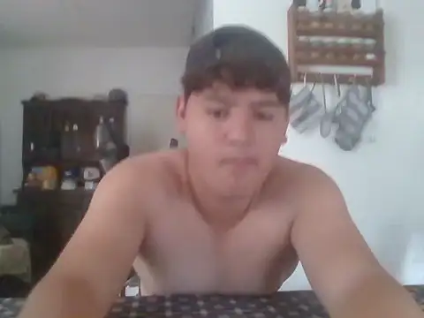 Snapshot of Myboy0020 chatting on February 11, 2026, 1:55 pm Myboy0020 online show from February 11, 2026, 1:55 pm