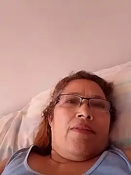 Snapshot of Cessi50 chatting on May 25, 2026, 3:11 pm Cessi50 online show from May 25, 2026, 3:11 pm