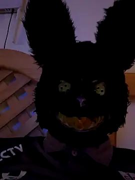 Elpichulotote20 online show from November 3, 2025, 10:24 pm