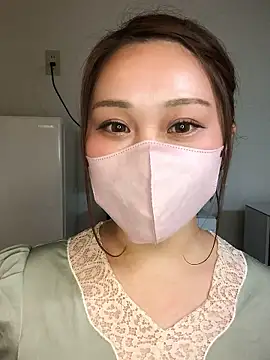 Snapshot of reika33 chatting on November 24, 2025, 11:10 am reika33 online show from November 24, 2025, 11:10 am