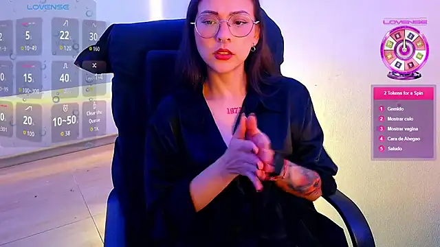 HanaLush27 online show from November 20, 2025, 9:25 pm