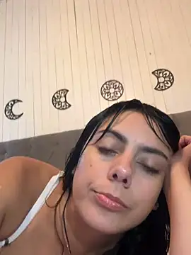 Snapshot of mickystrumia23 chatting on March 2, 2026, 10:27 pm mickystrumia23 online show from March 2, 2026, 10:27 pm