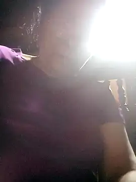 Snapshot of small-house123 chatting on November 12, 2025, 5:33 am small-house123 online show from November 12, 2025, 5:33 am