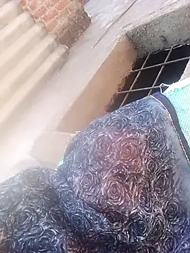 Snapshot of QRAN_420 chatting on December 18, 2025, 10:52 am QRAN 420 online show from December 18, 2025, 10:52 am