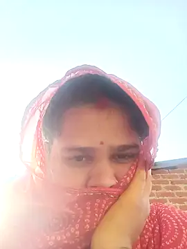 Snapshot of QRAN_420 chatting on December 4, 2025, 9:52 am QRAN 420 online show from December 4, 2025, 9:52 am