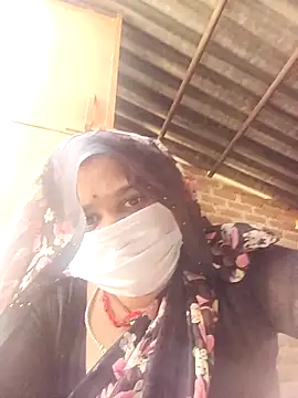 Snapshot of QRAN_420 chatting on December 5, 2025, 10:25 am QRAN 420 online show from December 5, 2025, 10:25 am