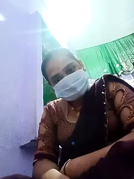 Snapshot of QRAN_420 chatting on December 1, 2025, 2:40 pm QRAN 420 online show from December 1, 2025, 2:40 pm