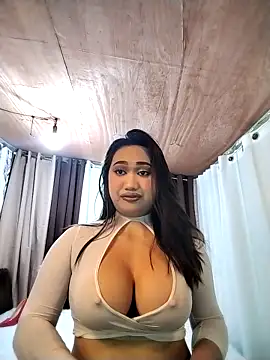 XxgiganticoliviacummerxX online show from March 8, 2026, 5:49 pm