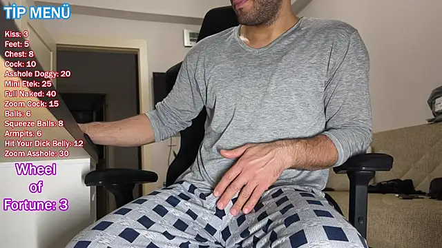 Snapshot of gizemllixxx chatting on November 20, 2025, 3:45 pm gizemllixxx online show from November 20, 2025, 3:45 pm