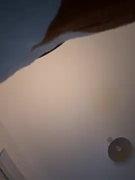 Snapshot of Bethrae25 chatting on December 4, 2025, 7:35 pm Bethrae25 online show from December 4, 2025, 7:35 pm