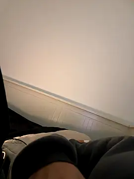 Snapshot of Bethrae25 chatting on November 22, 2025, 3:00 pm Bethrae25 online show from November 22, 2025, 3:00 pm