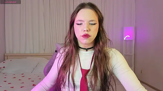 Snapshot of MadisonMongomeri chatting on November 24, 2025, 3:28 am MadisonMongomeri online show from November 24, 2025, 3:28 am