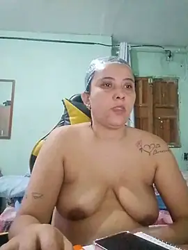 Snapshot of BIADELICIA1 chatting on April 30, 2026, 9:49 am BIADELICIA1 online show from April 30, 2026, 9:49 am