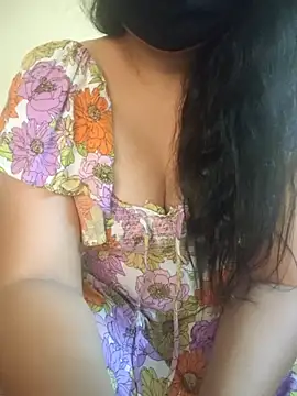 mouni499 online show from May 15, 2026, 3:43 pm