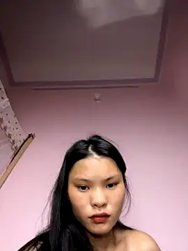 Snapshot of lung-linh chatting on November 11, 2025, 5:41 pm lung-linh online show from November 11, 2025, 5:41 pm